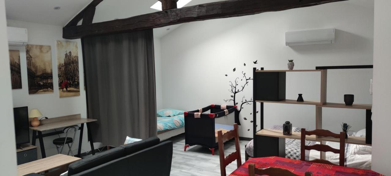 Loft Marie-Stuart Apartment Wassy ภายนอก รูปภาพ